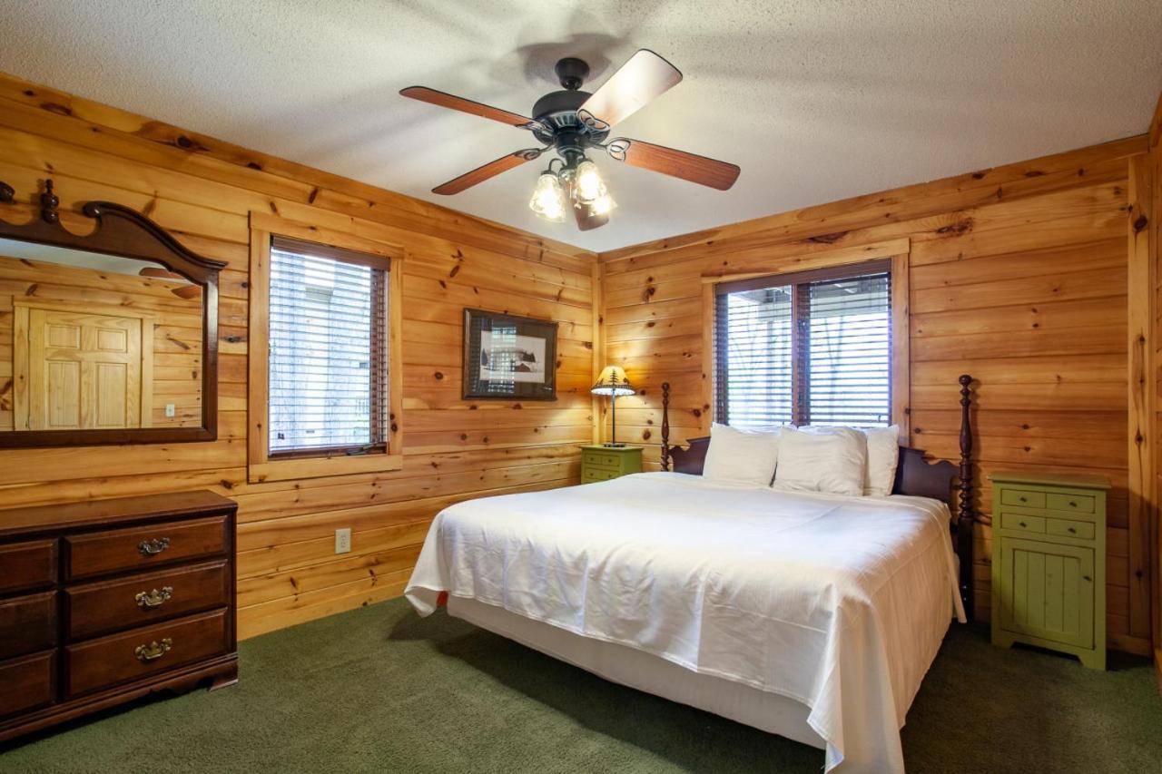 Bear Crossing Mtn View Game Room Gatlinburg Luaran gambar